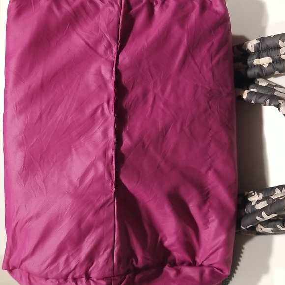 MZ Wallace Limited Edition Star Print Medium Metro Tote - Picture 13 of 14